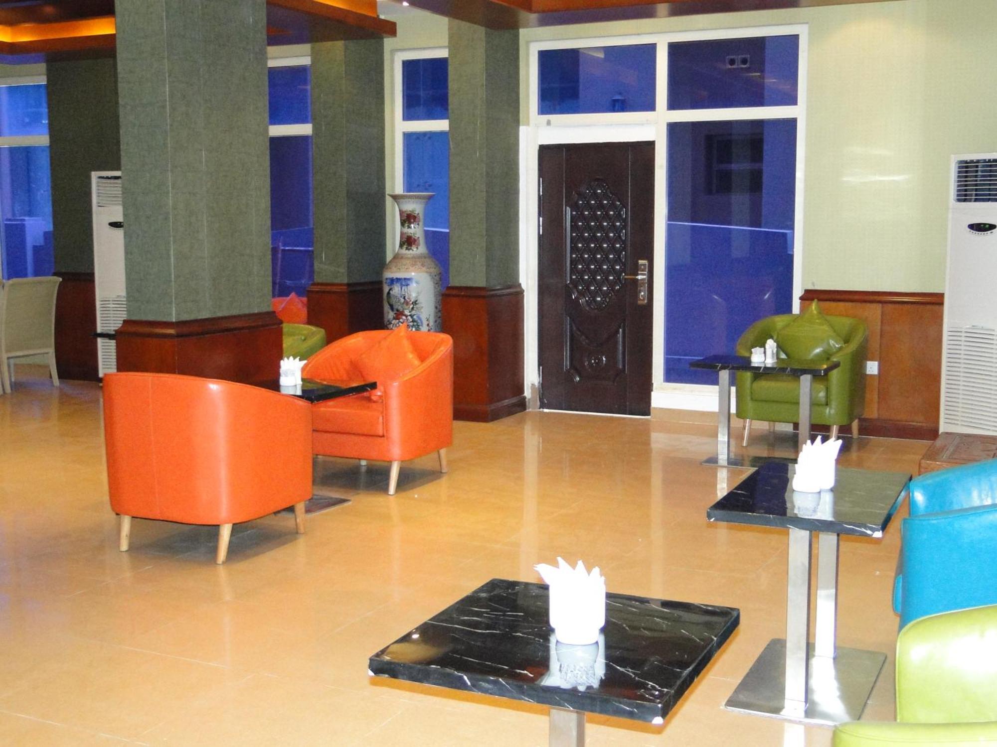 Wanasa Continental Apartment